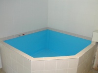 ochlazovací bazén u sauny 