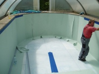 rekonstrukce laminátového bazénu